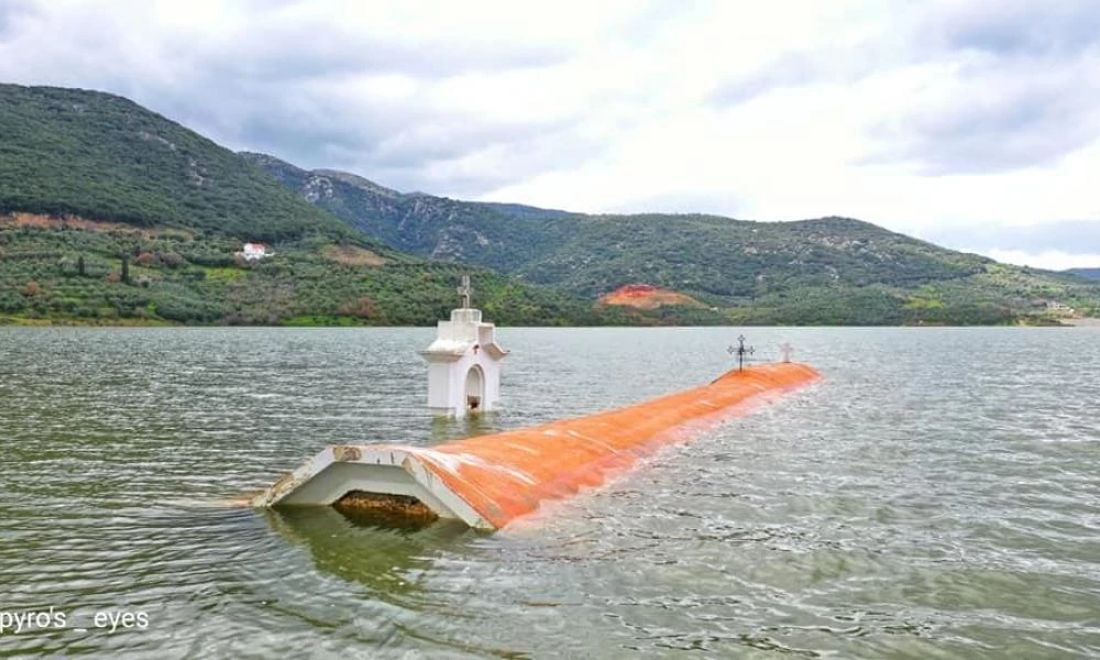 Κρήτη: Τα νερά του φράγματος "εξαφάνισαν" εκκλησία